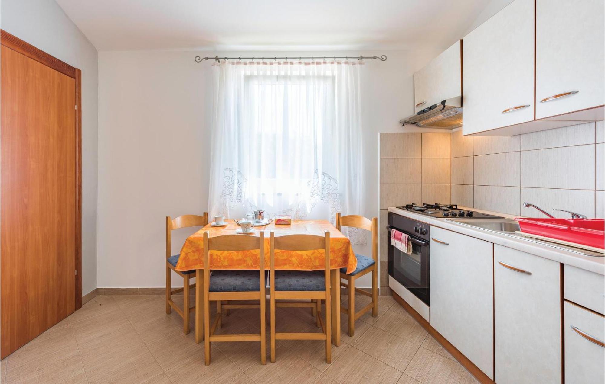 Awesome Home In Zminj With Wifi المظهر الخارجي الصورة