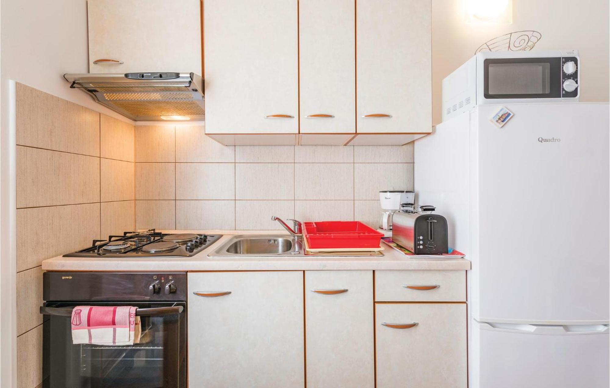 Awesome Home In Zminj With Wifi المظهر الخارجي الصورة